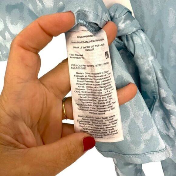 Something New Mia Satin Long Sleeve Wrap Top Blue Size Medium NWOT $40 MSRP - Picture 7 of 8